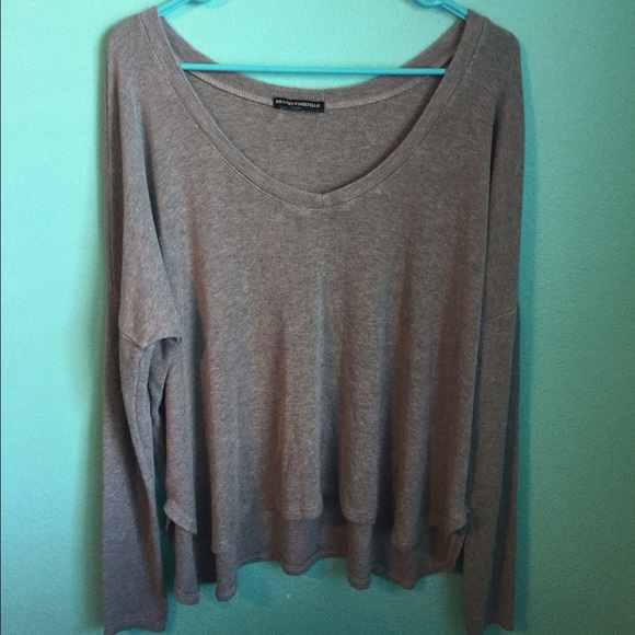 Brandy Melville sweater