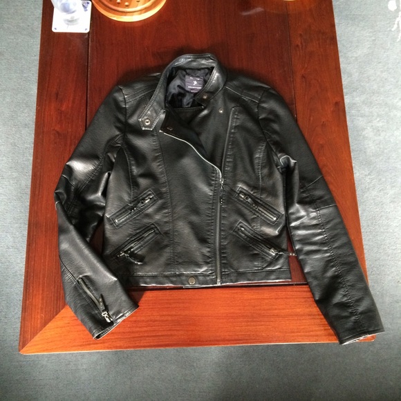 🎉WKND Sale!🎉Faux-Leather Motorcycle Jacket