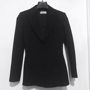 Emporio Armani fitted wool blazer.