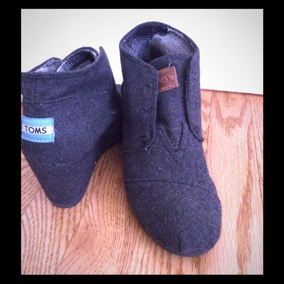 TOMS 'Desert' Wedge Bootie grey wool, women's 5