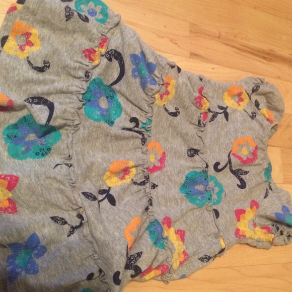 NEW FLORAL DRESS🌺🌸 - Picture 3 of 3