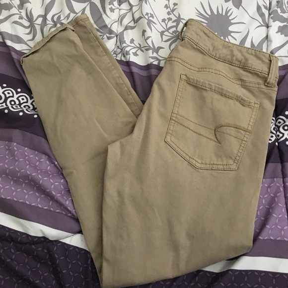 AE khaki skinnies