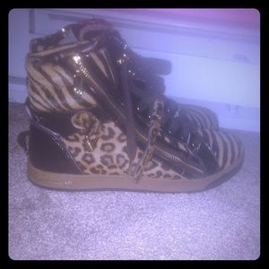 Shoes 🆗 not Brand new