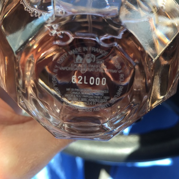 Flowerbomb 3.4oz perfume - Picture 4 of 4