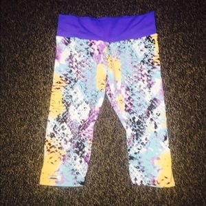 Yoga cropped leggings