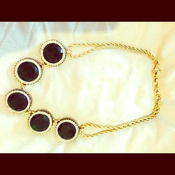 Banana Republic | Emerald Green Necklace