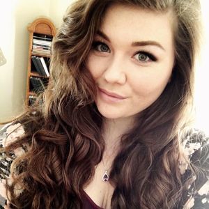 Meet your Posher, Olivia