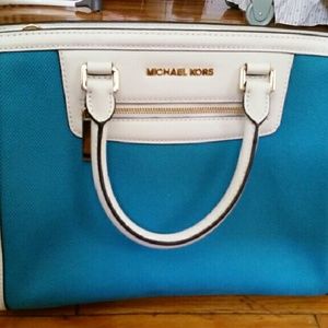 ❎❎❎SOLD❎❎❎ Authentic Michael kors bag