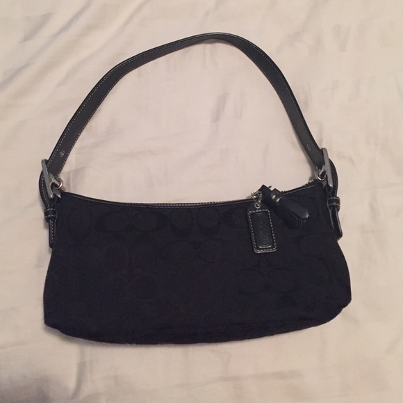 Coach purse - Picture 1 of 4