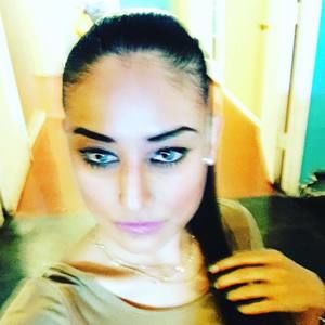 Meet your Posher, Yosimi