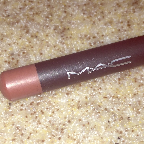 MAC Lipliner