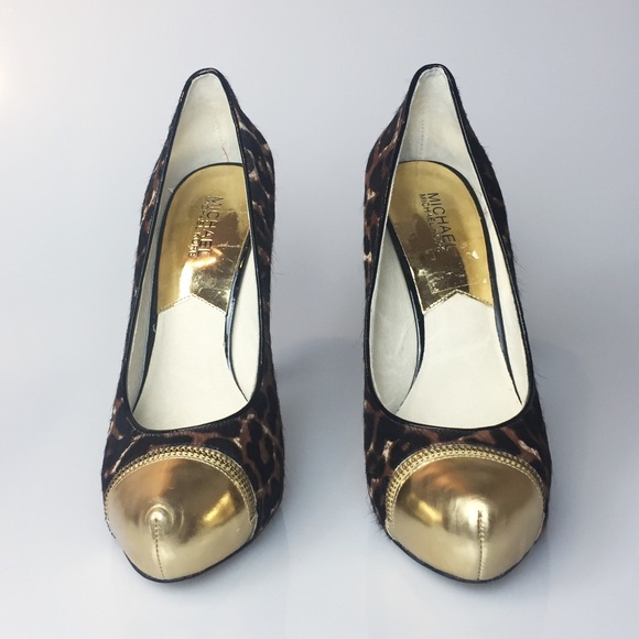 Michael Kors 'Cynthia Ankle' Pumps - Picture 4 of 4