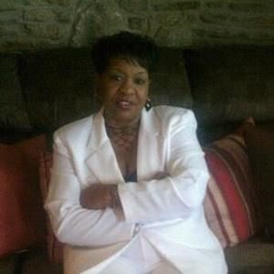 Meet your Posher, Lenetta