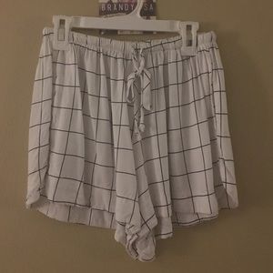Brandy Melville grid print shorts