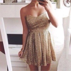 Sweetheart gold sequin dress!