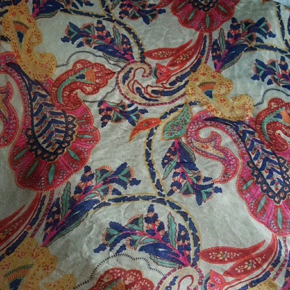 Patterned Scarf - Picture 2 of 3