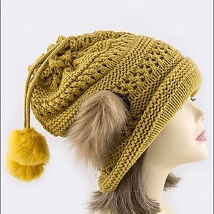 Fluffy adjustable knit beanie/Neck warmer