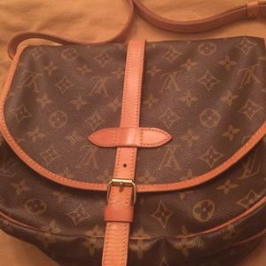 "Sold "on mercari Louis Vuitton Samur 30