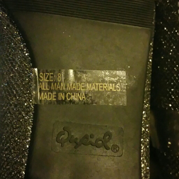 Sparkly flats Qupid. Never worn - Picture 3 of 4