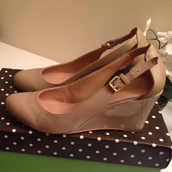 Kelly&katie office shoes, loved only once! ❤️