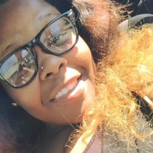 Meet your Posher, Davesha