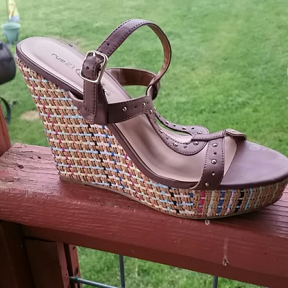 Summer Wedges