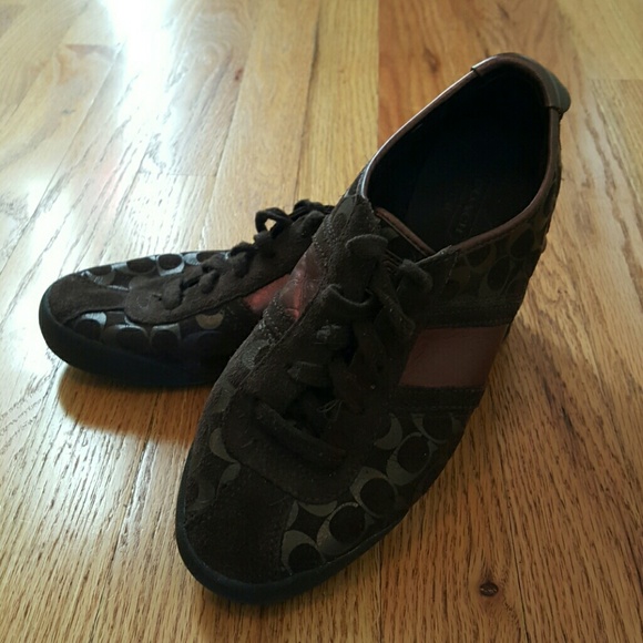 COACH shoes - Picture 1 of 3