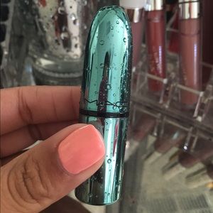 Mac Limted Editon Enchanted One lipstick