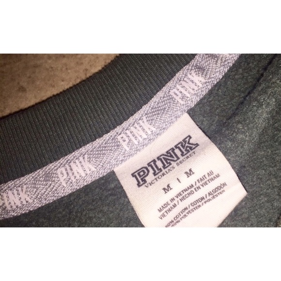 🚫SOLD🚫 VS PINK olive crew - Picture 4 of 4