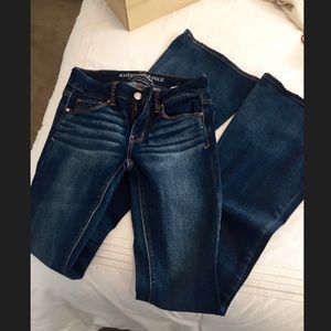 American Eagle | Boho Flare jeans!