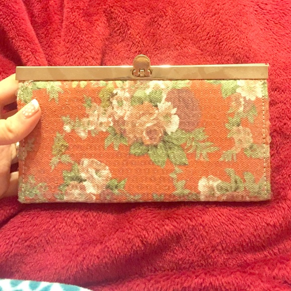 Charming Charlie's Wallet