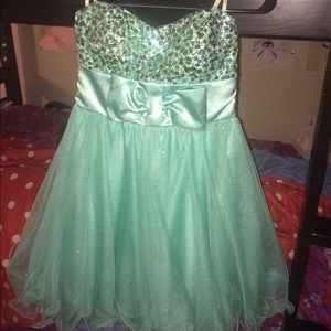 Prom/ tolo/ hoco dress