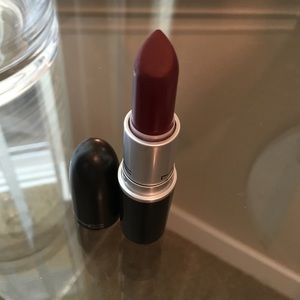 MAC Diva lipstick