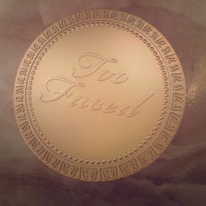 Too Faced Milk Chocolate Bronzer