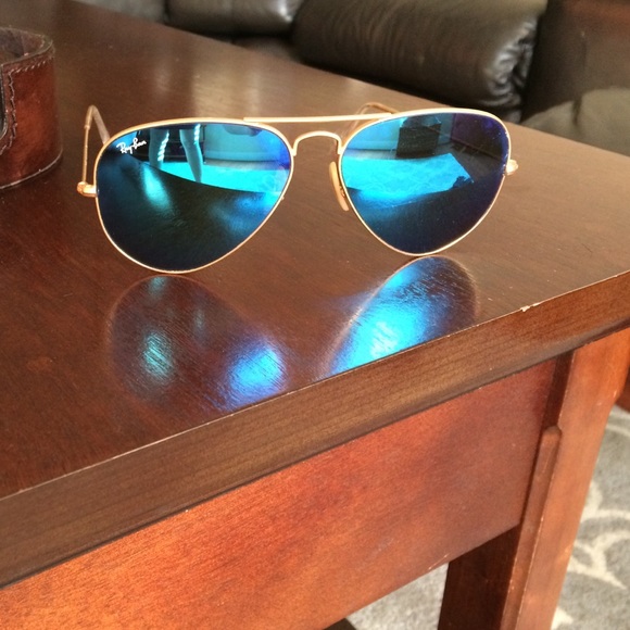 Rayban RB3025 Flash Aviators - Picture 3 of 4