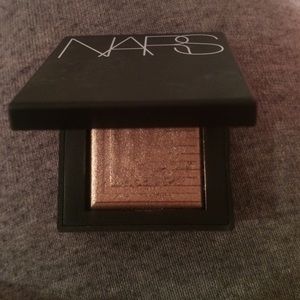 NARS Eye Shadow!!