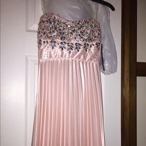 Beautiful Pink Prom Dress