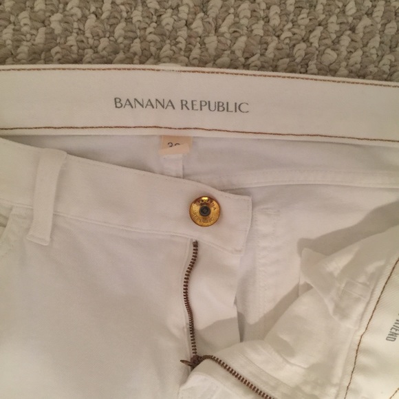 Jeans - Picture 2 of 3