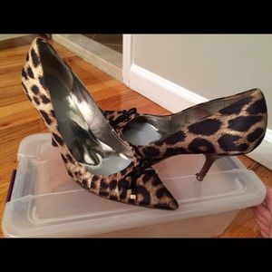 Guess leopard heels