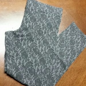 Am. Eagle Lace Print Leggings