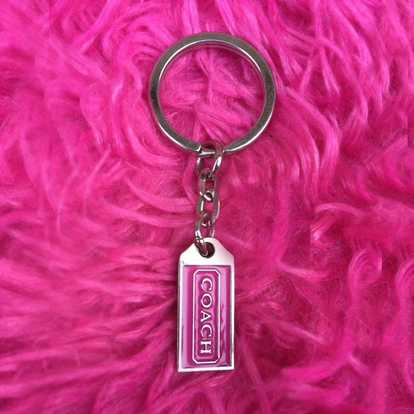 Aunthentinc ✨COACH✨ keychain😍