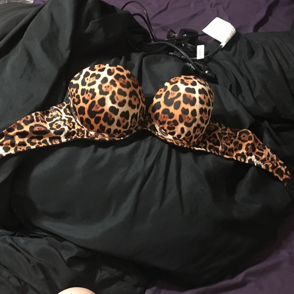 Rue 21 bra D36
