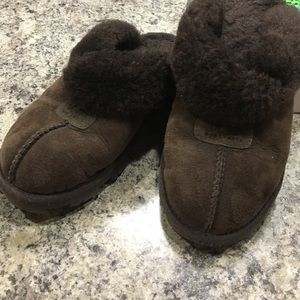 UGG Australia Coquette Slippers sz 6