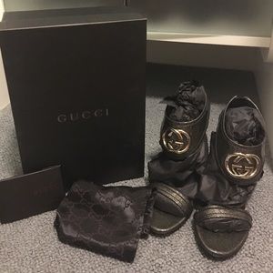 Authentic Gucci black shoes gold high heels