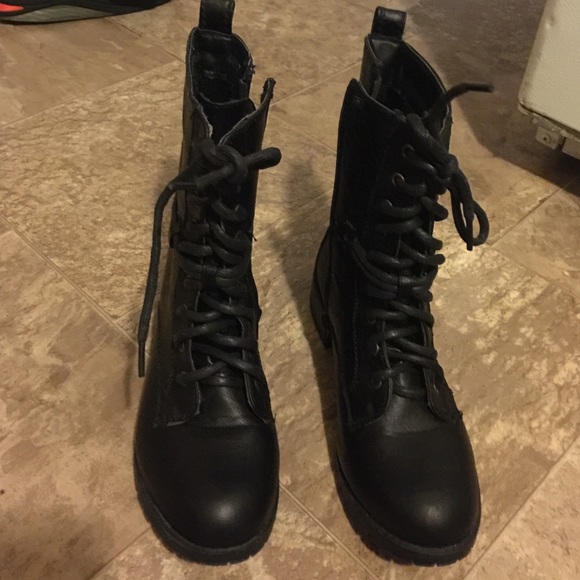 Women boots