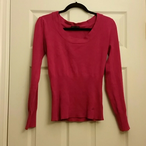 Guess sweater