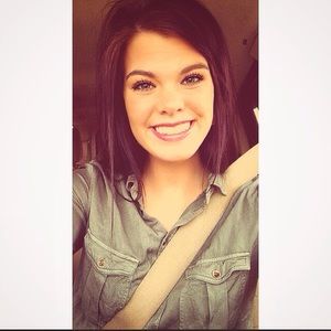 Meet your Posher, Casey