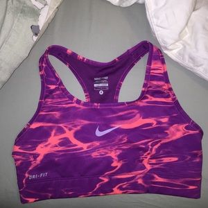 NWOT Nike Pro Sports Bra