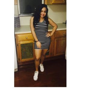 Meet your Posher, Adriana