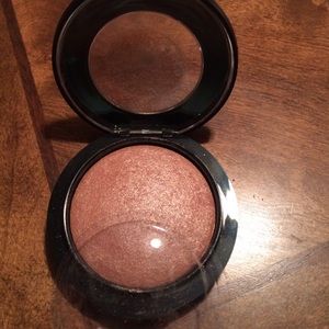 MAC Mineralize Skinfinish
